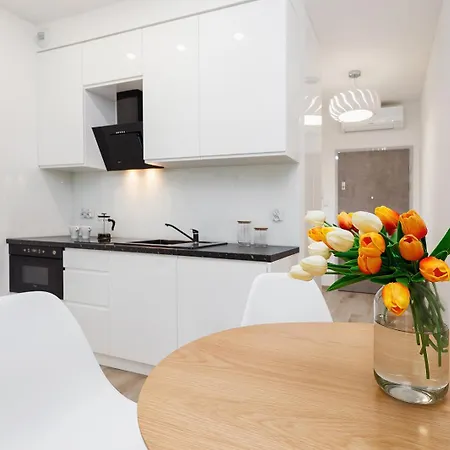 With Balcony - Rajska 3 Street